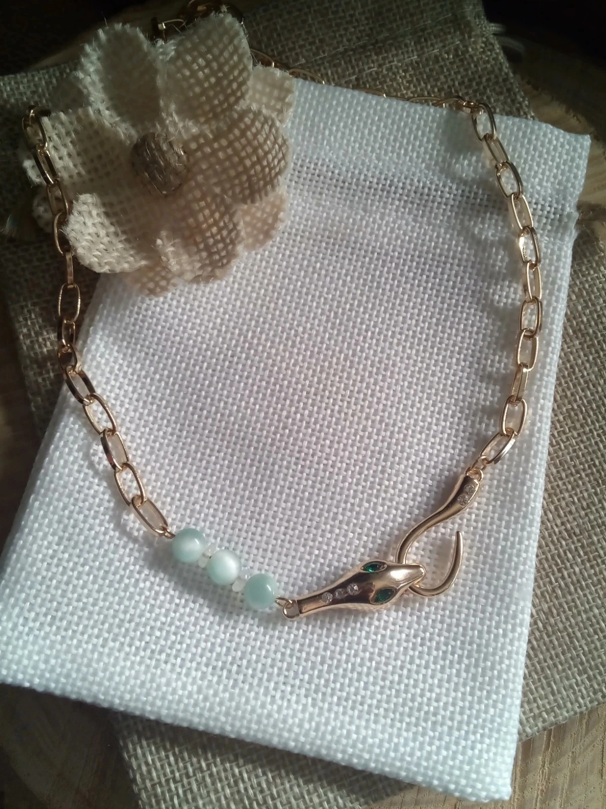 Collier serpent et pierres d'Angélite – photo 5